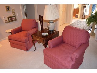 Property photo 63 - IMMACULATE 2 Bedroom, 2 Bath Home Real Estate & Quality Furniture, Household, Antiques & Collectibles - Personal Property Auction